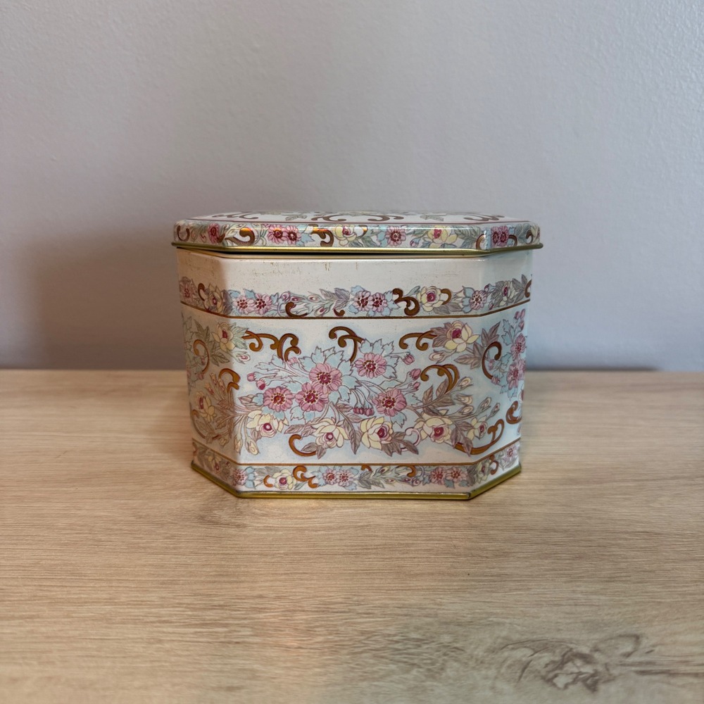 Vintage 1984 Meister Brazil Octagonal Floral Tin Hinged Keepsake Box Gold Trim